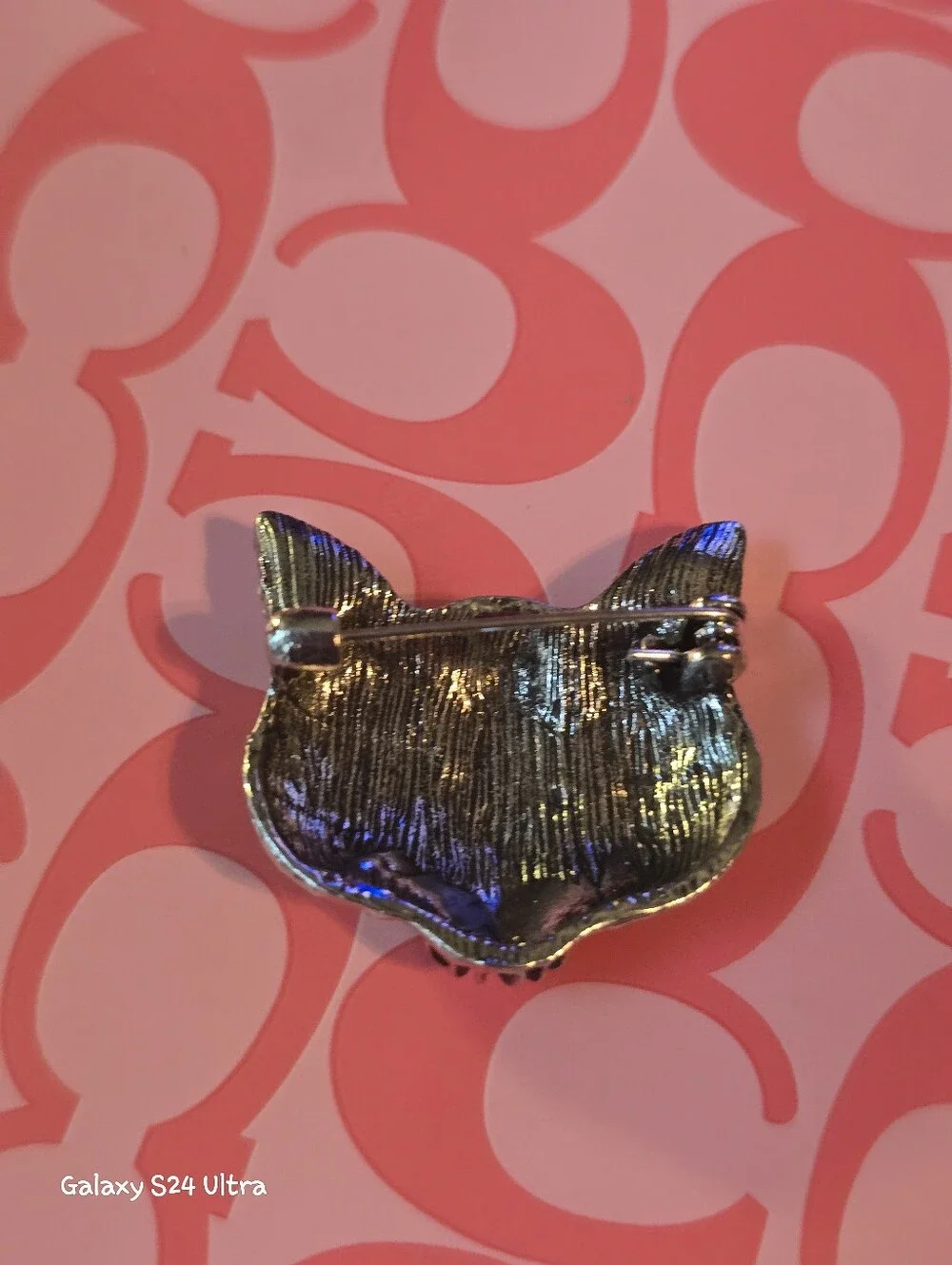 Kitty Cat Tiny Brooch NEW